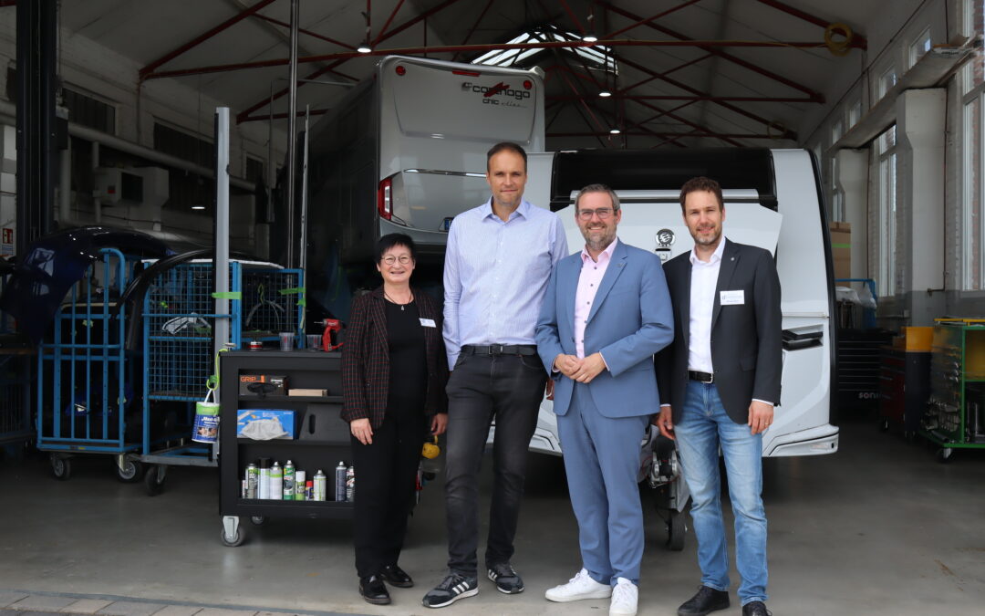 Beim SWD-Unternehmerfrühstück im Lackzentrum Dormagen ging es um Fachkräfte