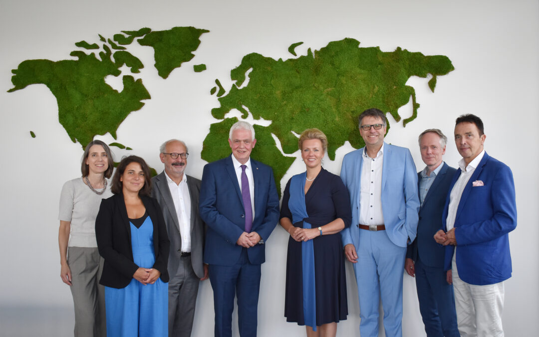 Wissenschaftsministerin Ina Brandes besucht die Hochschule Rhein-Waal