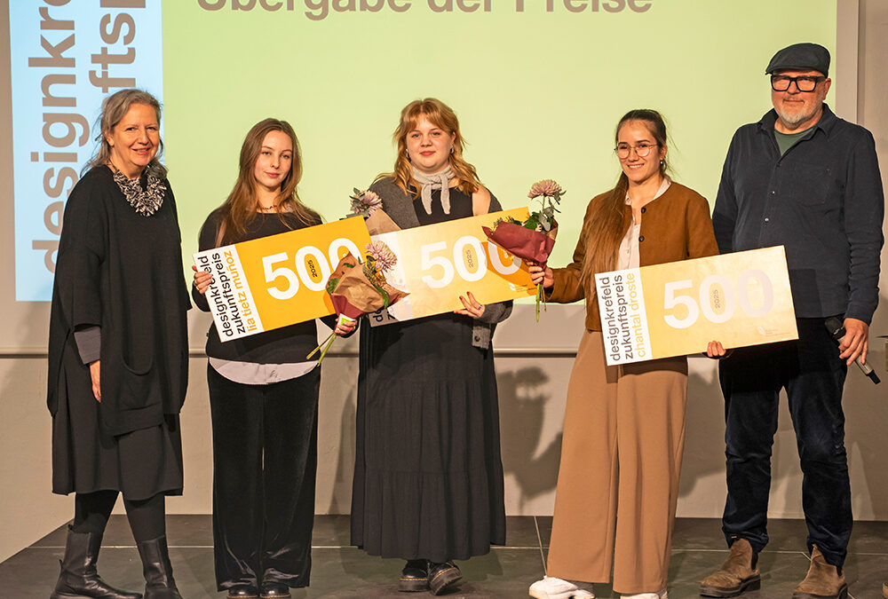 Hochschule Niederrhein: Design-Studentinnen gewinnen Zukunftspreis