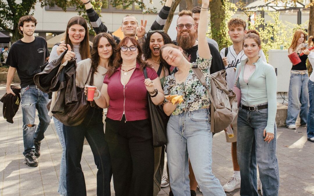 3082 neue Studierende starten an der Hochschule Niederrhein ins Wintersemester 2026/2027